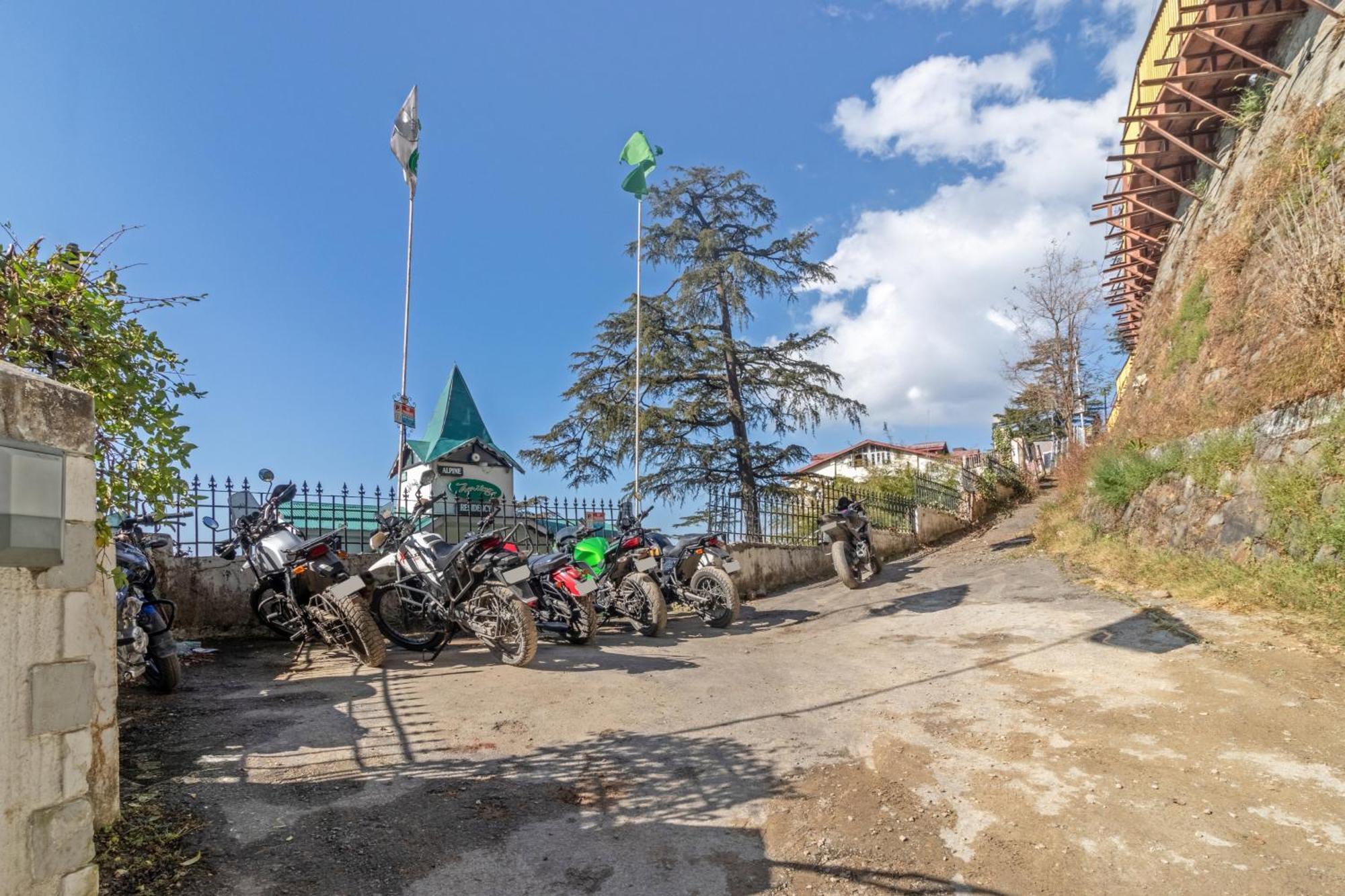 Treebo The Alpine Heritage Residency Shimla Bagian luar foto