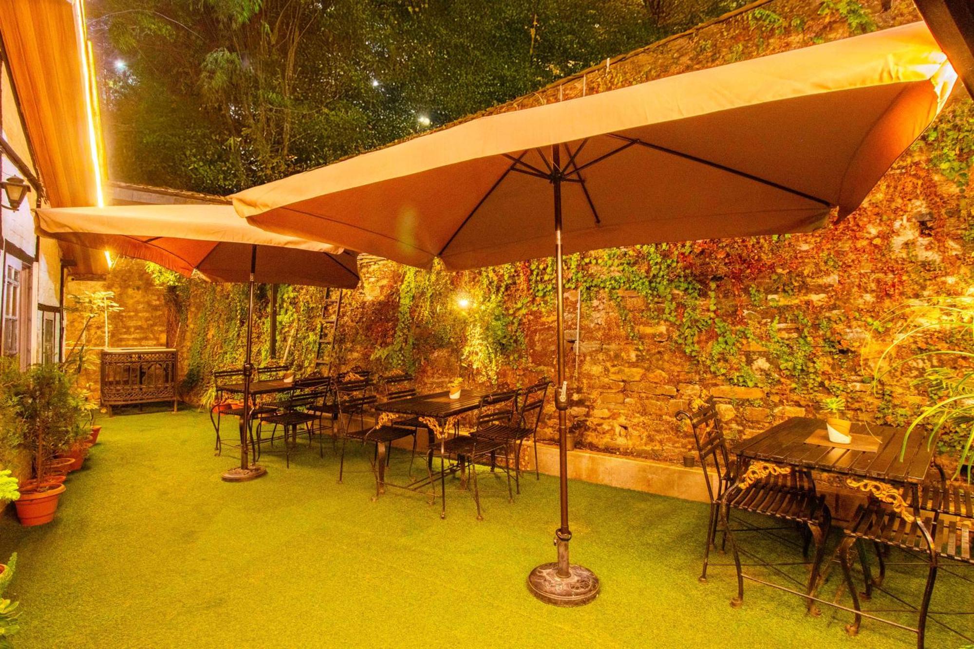 Treebo The Alpine Heritage Residency Shimla Bagian luar foto