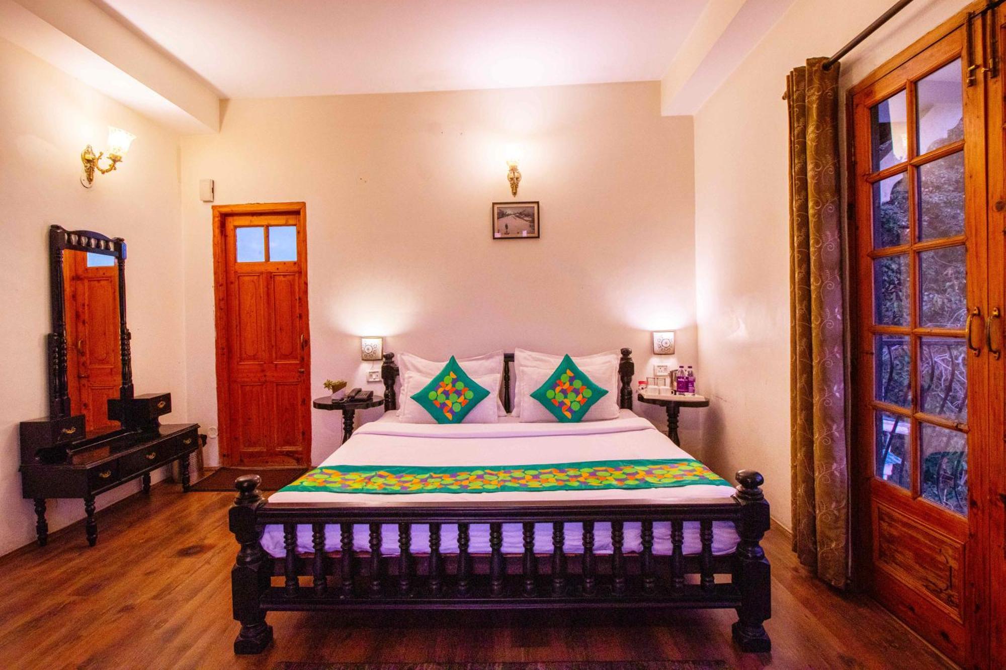 Treebo The Alpine Heritage Residency Shimla Bagian luar foto